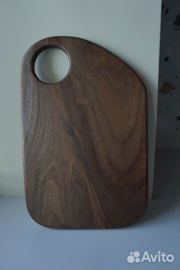 Разделочная доска из дерева