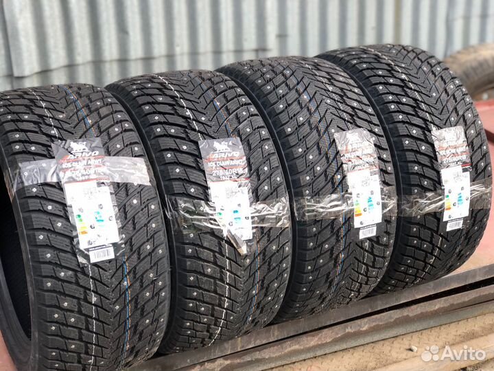 Arivo Ice Claw ARW7 275/40 R18