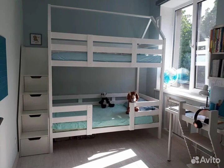 Кровать подростковая