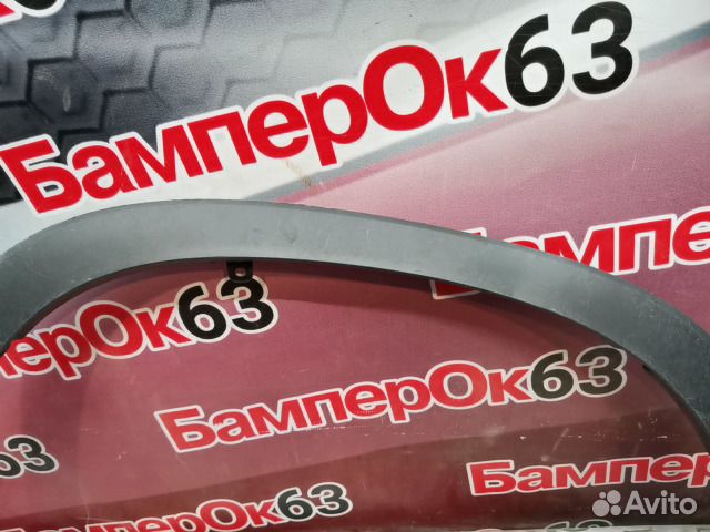 Накладка крыла передний правый Toyota Highlander