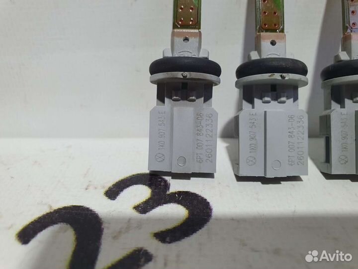 Датчик температуры воздуха для Audi A8 D4