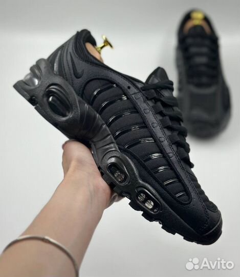 Кроссовки Nike Air Max Tailwind 4