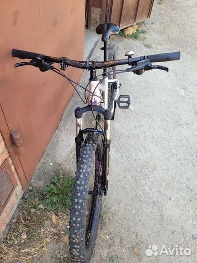 Велосипед горный женский Mongoose tyax sport W