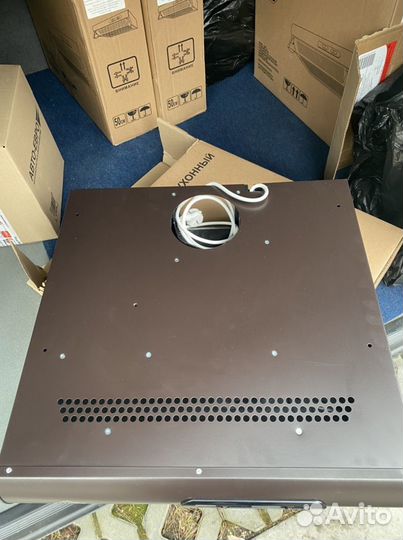 Вытяжка для кухни 50 см новая