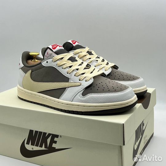 Nike air jordan 1 low travis scott reverse mocha