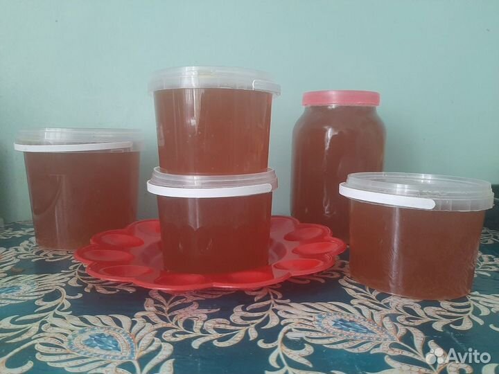 Мед от пасечника