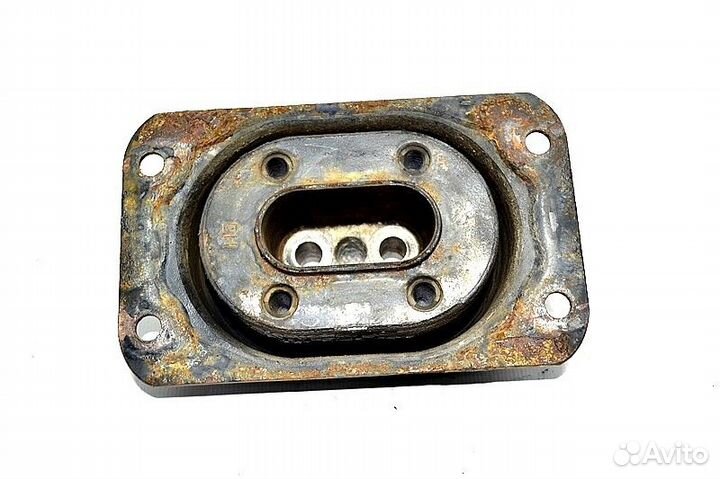 Подушка двигателя, передняя левая renault trucks P