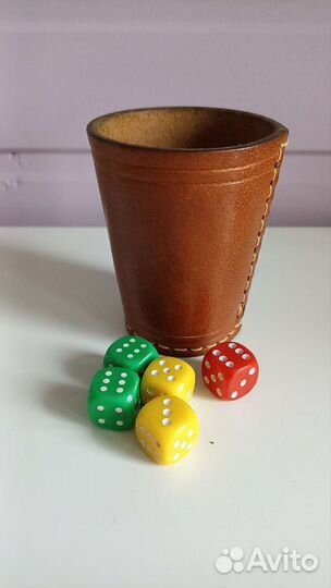 Настольная игра. Игра в кости