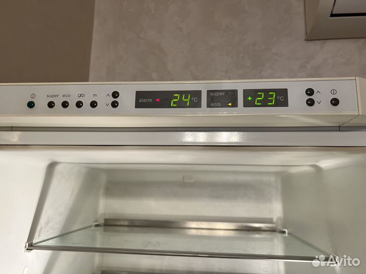 Холодильник двухкамерный бу