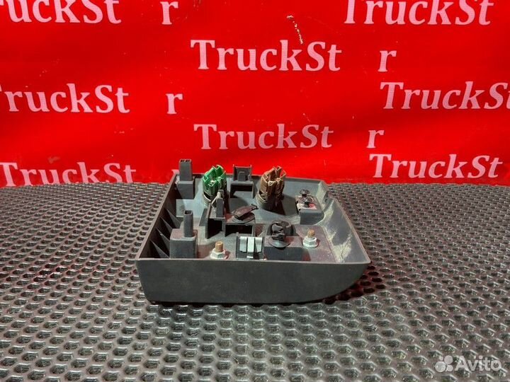 Панель розеток Renault T