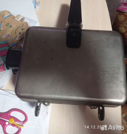 Электровафельница