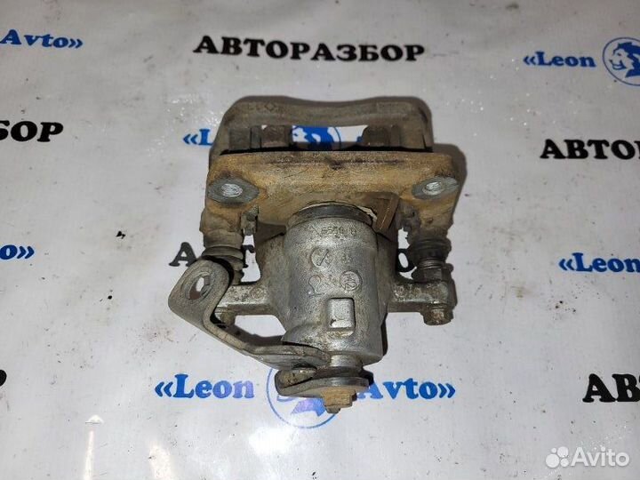 Суппорт тормозной задний левый Kia Ceed JD G4FG