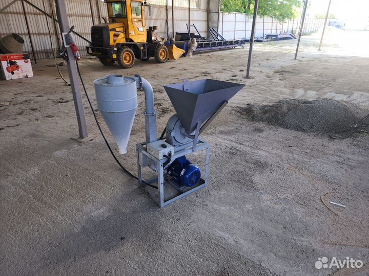 Крупорушка зернодробилка