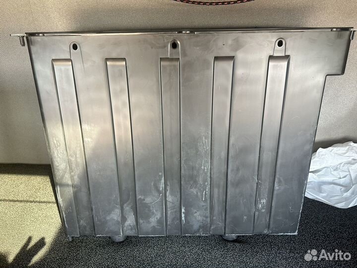 Ниша наружнего багажного отсека Scania S