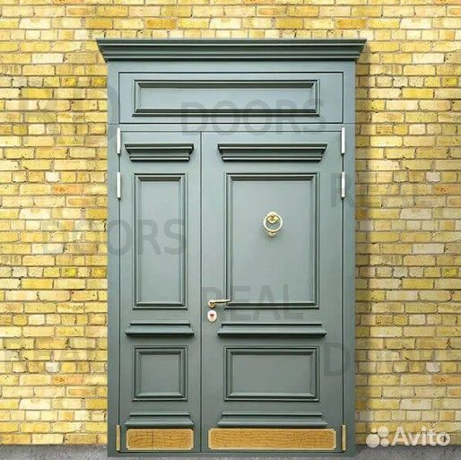 Дизайнерская двустворчатая железная дверь на улицу