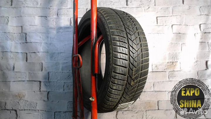 Pirelli Winter Sottozero 3 235/45 R18 98V