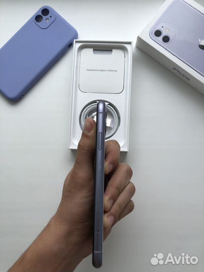 iPhone 11, 64 ГБ