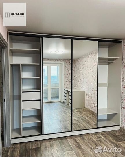 Шкаф купе встроенный
