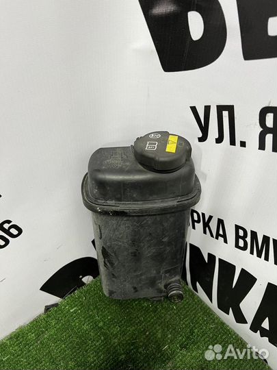 17 11 1 741 167 Расширительный бачок