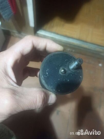 Подушка двигателя