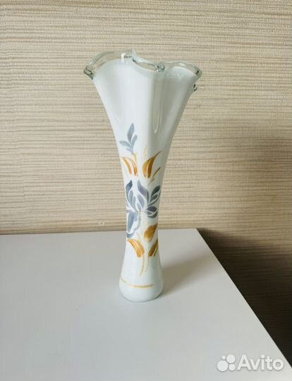 Ваза молочное стекло СССР