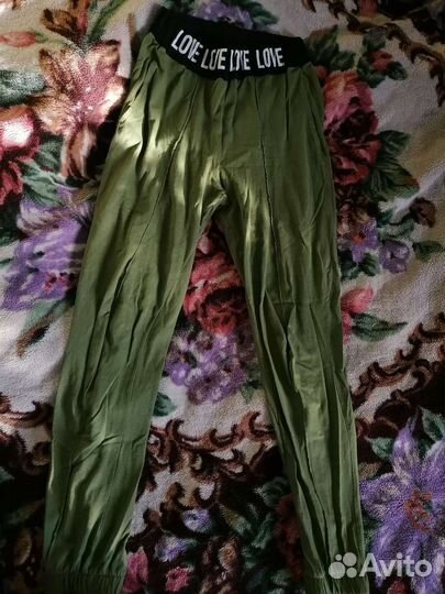 Спортивный костюм женский