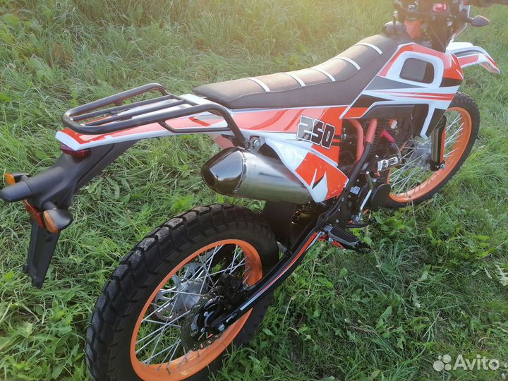 Мотоцикл кросс эндуро 250