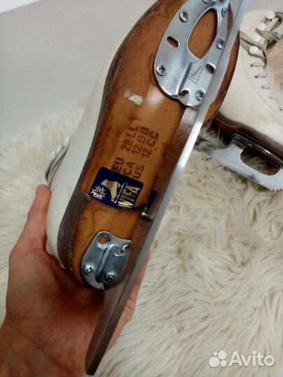 Фигурные коньки wifa 28 LL