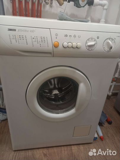 Стиральная машина на запчасти zanussi