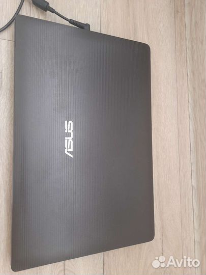 Ноутбук asus X53S