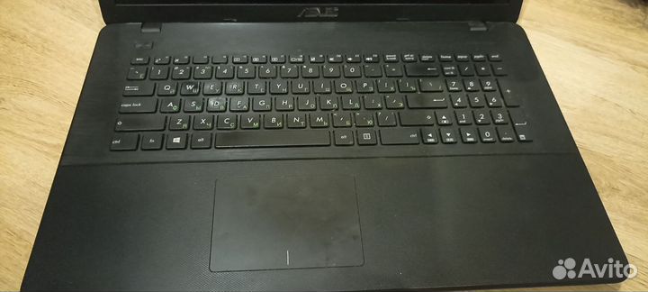 Ноутбук asus
