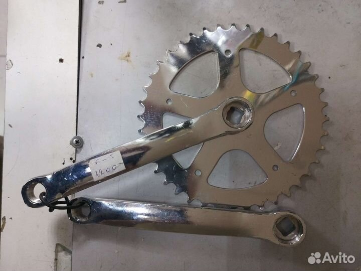 Подножка, седло, звонок, шатуны, картридж