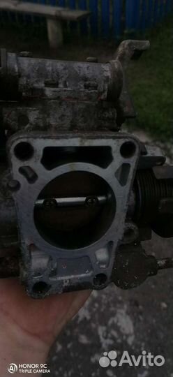 Дроссельная заслонка