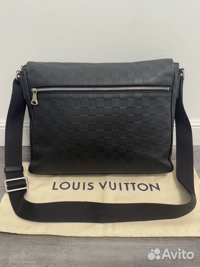 Сумка наплечная Louis Vuitton в идеале оригинал