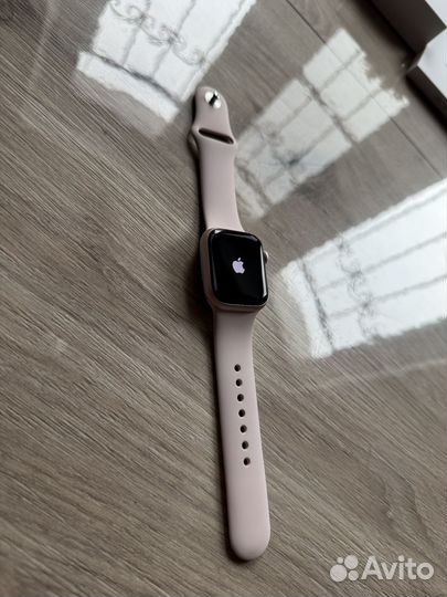 Apple Watch Series 9 41mm pink