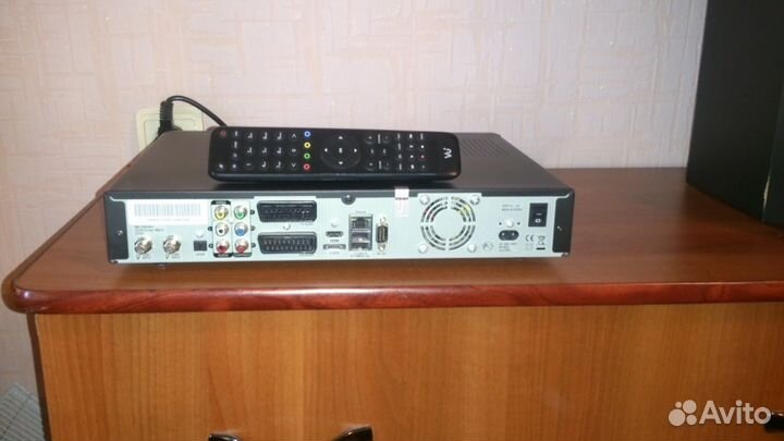 Спутниковый ресивер GI s9895