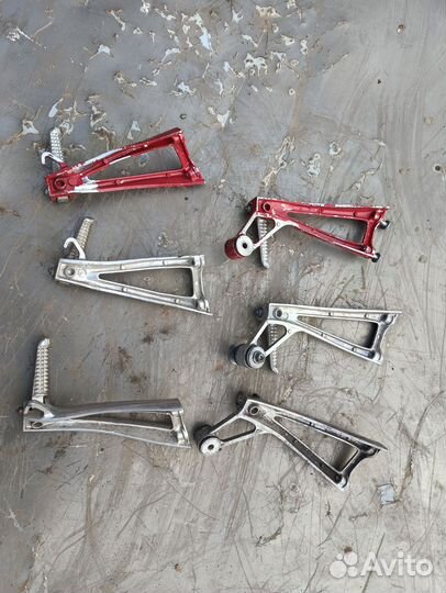 Подножки задние yamaha YZF-R6 03 05