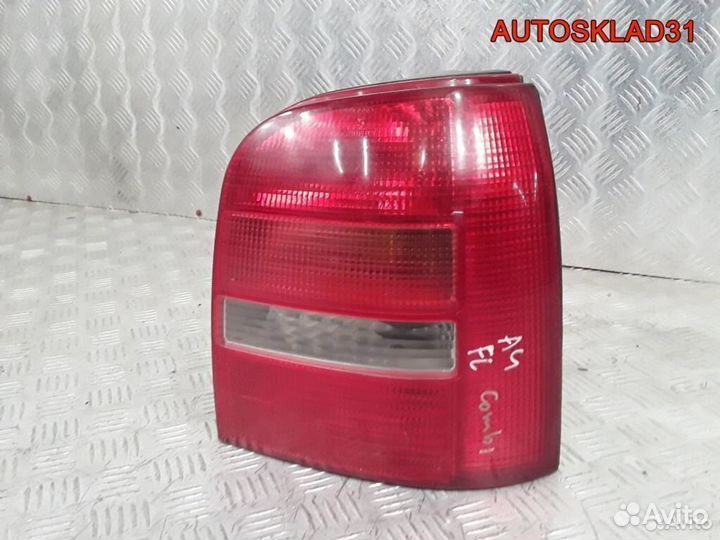Фонарь задний правый Audi A4 B5 Универсал
