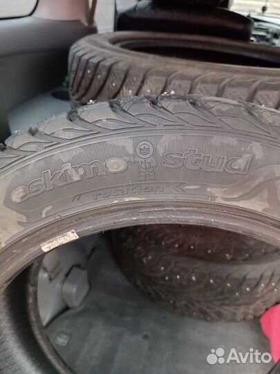 Sava Eskimo Stud 215/55 R17 94T