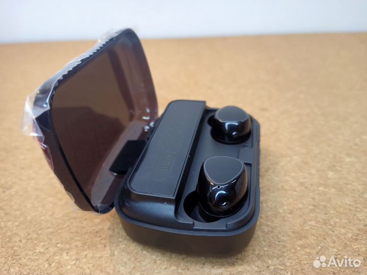 Беспроводные наушники м10