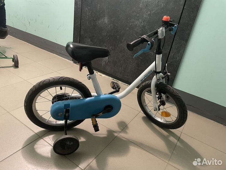 Детский велосипед четырехколесный