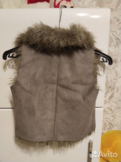 Жилет меховой детский