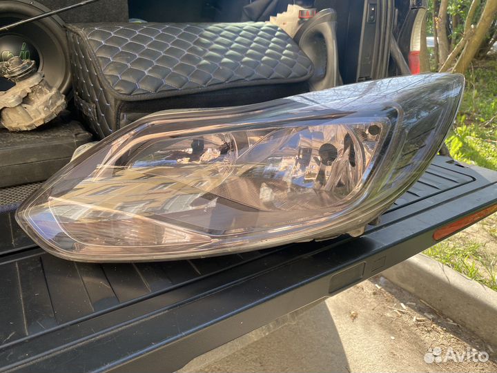 Фара ford Focus 3