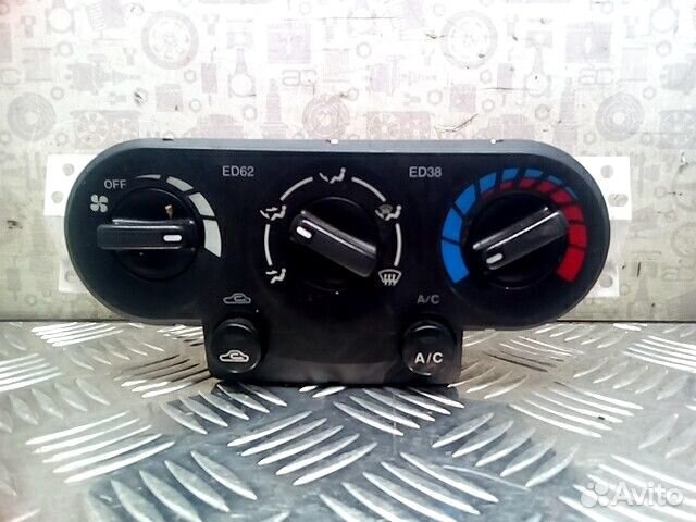Блок управления печки / климат-контроля Mazda