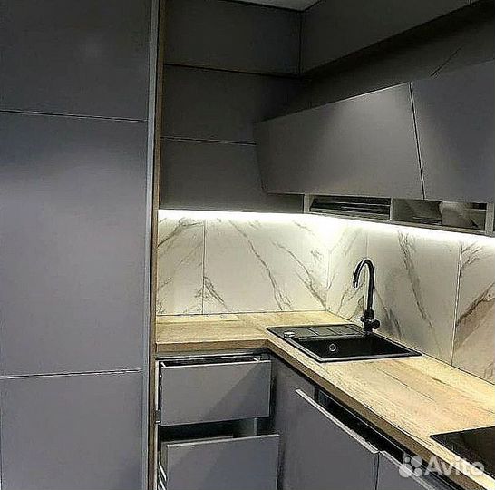 Кухня угловая