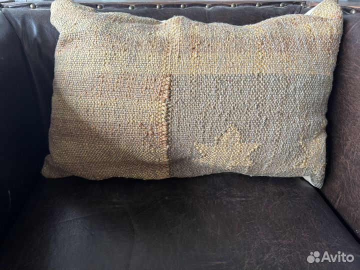 Подушка декоративная