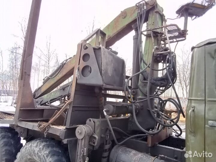 Урал 4320 с КМУ, 1990