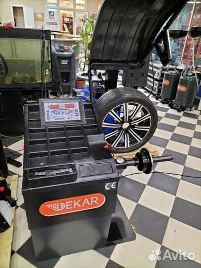 Балансировочный станок Dekar HW9620
