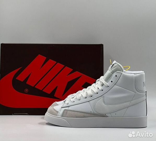 Кроссовки женские Nike Blazer Mid