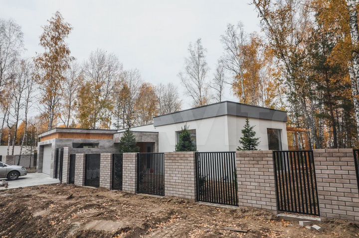 Дом 170 м² на участке 14,4 сот.